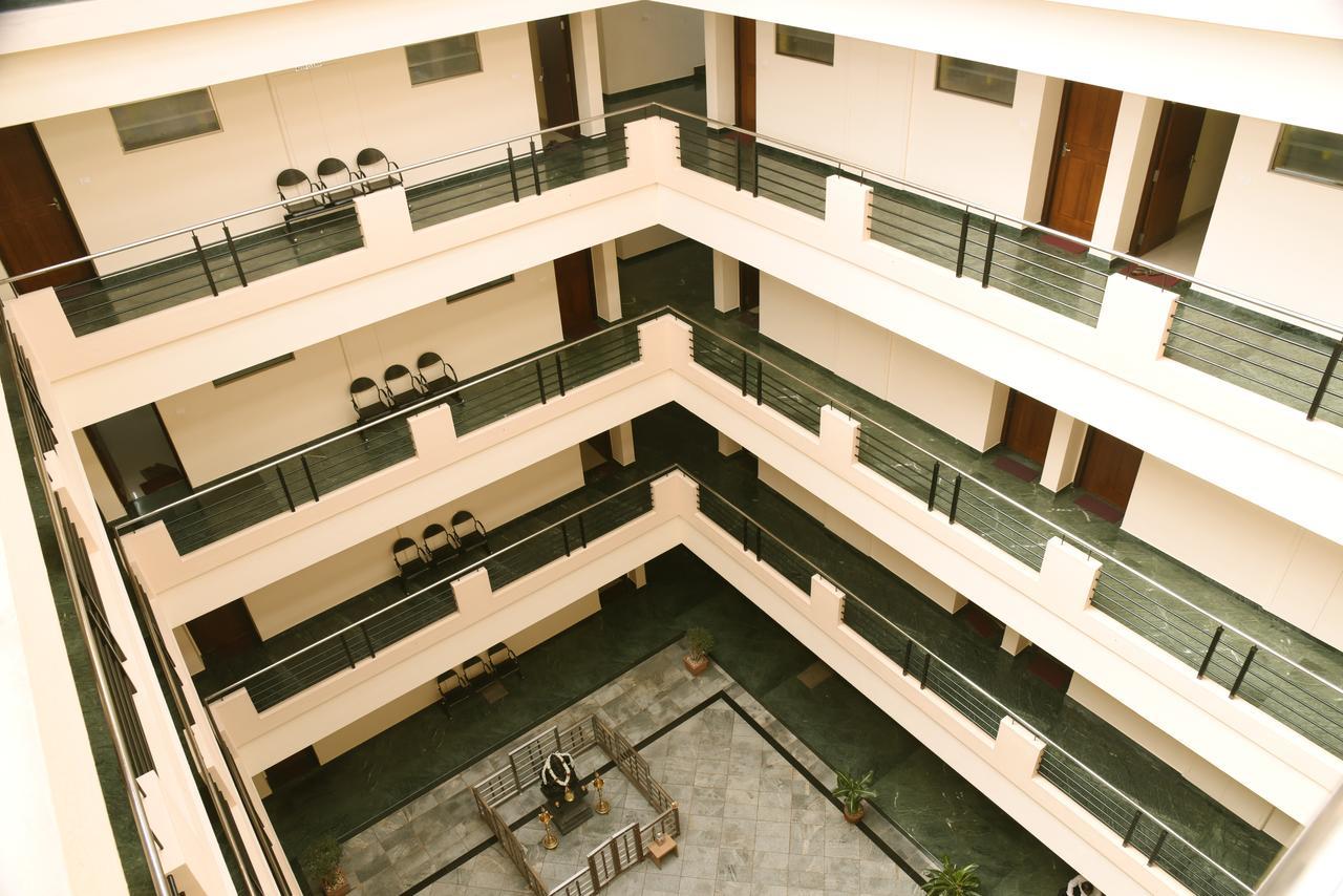 Hotel Slr Residency Subrahmanya Exterior foto